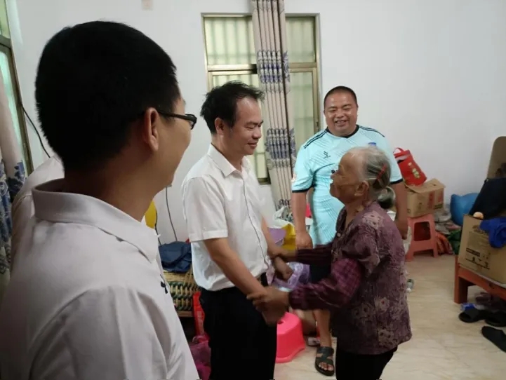 1759908849146110.jpg 20251008_153356_000.jpg